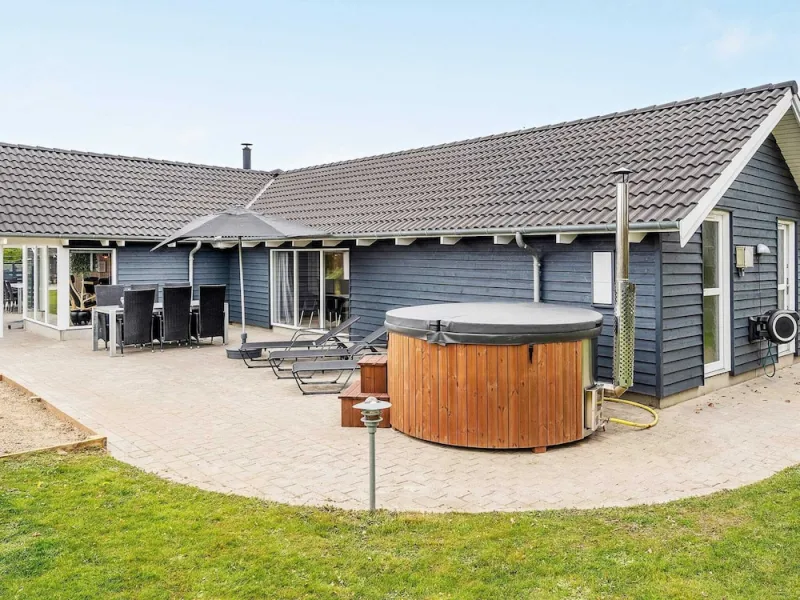 14 Person Holiday Home in Sydals