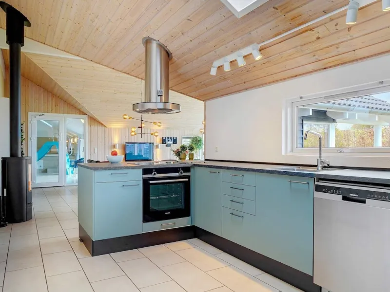 Billede 9 af 14 Person Holiday Home in Sydals