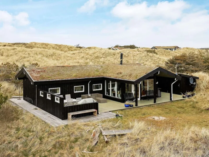 6 Person Holiday Home in Saltum