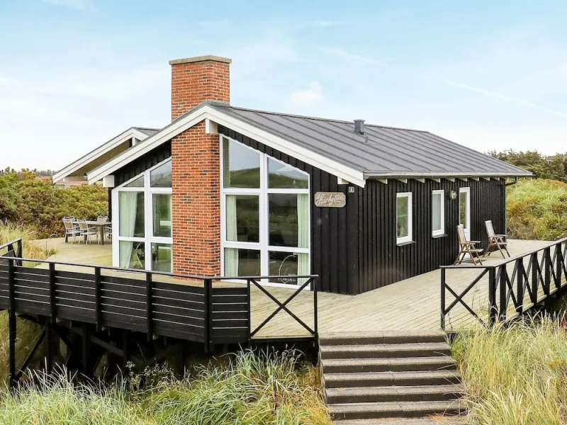10 Person Holiday Home in Lokken-by Traum