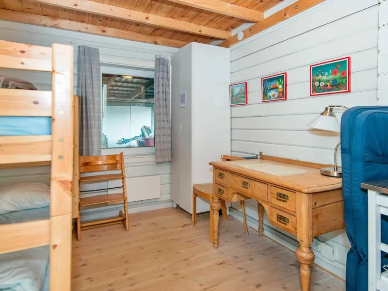 Billede 10 af Spacious Holiday Home in Egernsund with Hot Tub