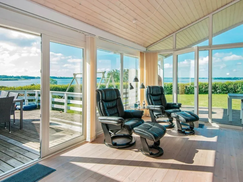 Billede 20 af Spacious Holiday Home in Egernsund with Hot Tub