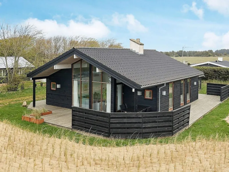6 Person Holiday Home in Hjorring