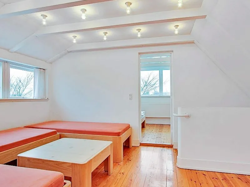 Billede 2 af 8 Person Holiday Home in Humble