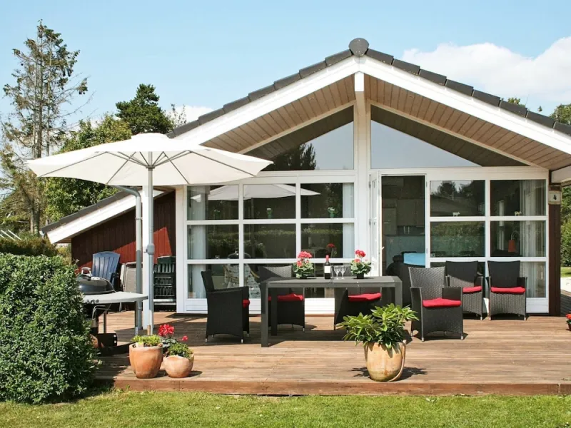 6 Person Holiday Home in Dannemare