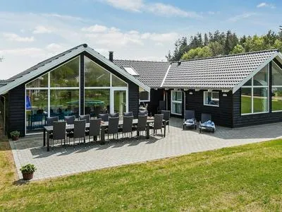 Billede 22 af 14 Person Holiday Home in Glesborg