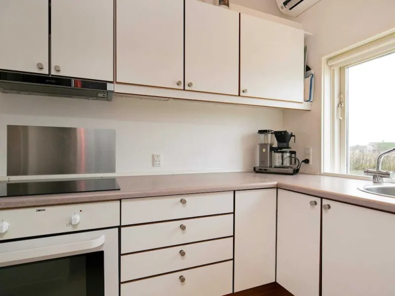 Billede 8 af 4 Person Holiday Home in Blavand