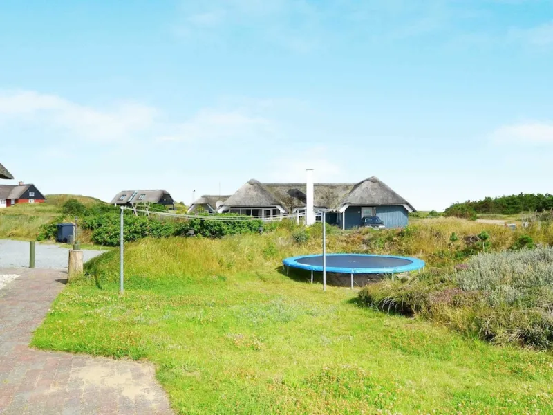 Billede 21 af 12 Person Holiday Home in Blavand