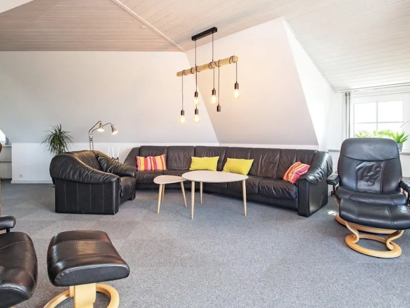 Billede 30 af 12 Person Holiday Home in Blavand