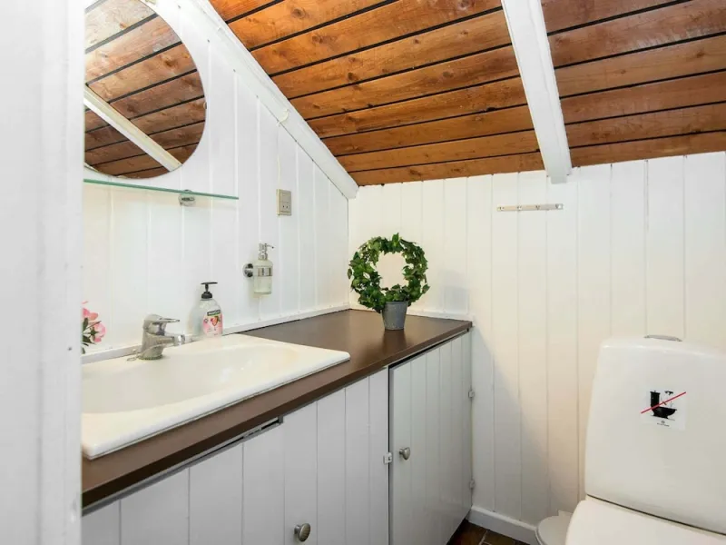 Billede 2 af 6 Person Holiday Home in Hejls