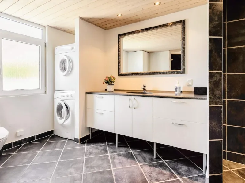 Billede 18 af 6 Person Holiday Home in Albaek
