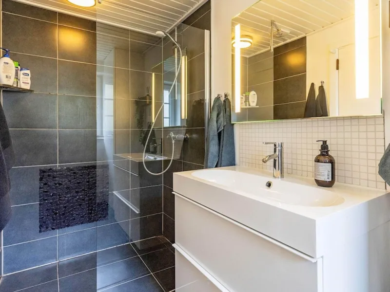 Billede 7 af Cozy Holiday Home in Lokken near Sea