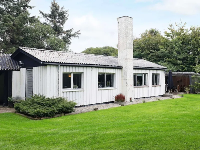 6 Person Holiday Home in Blavand