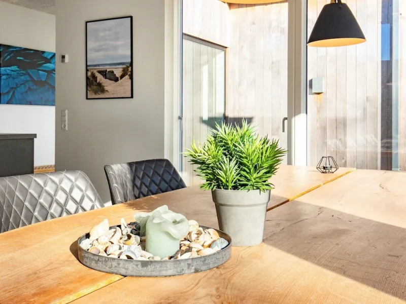 Billede 4 af 14 Person Holiday Home in Blavand