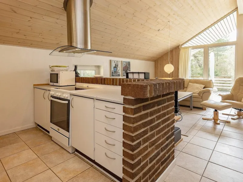 Billede 12 af Vibrant Holiday Home in Blåvand near Sea