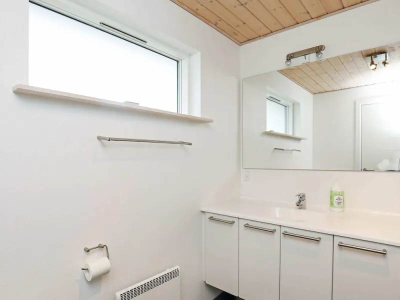 Billede 7 af 10 Person Holiday Home in Hvide Sande