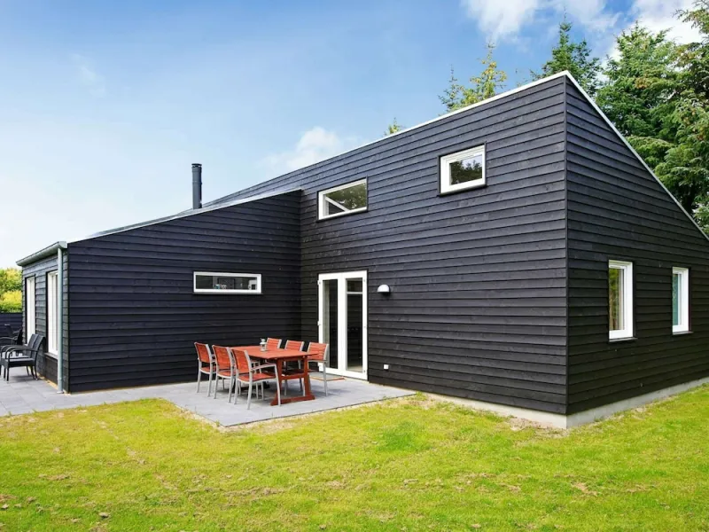 10 Person Holiday Home in Blavand