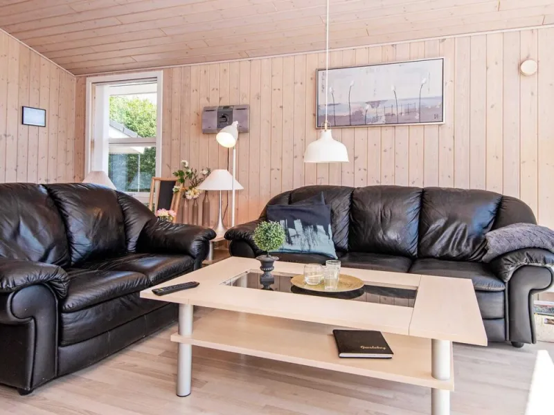 Billede 7 af 6 Person Holiday Home in Tarm