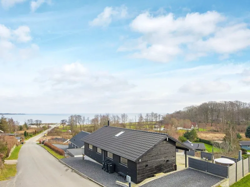6 Person Holiday Home in Aabenraa