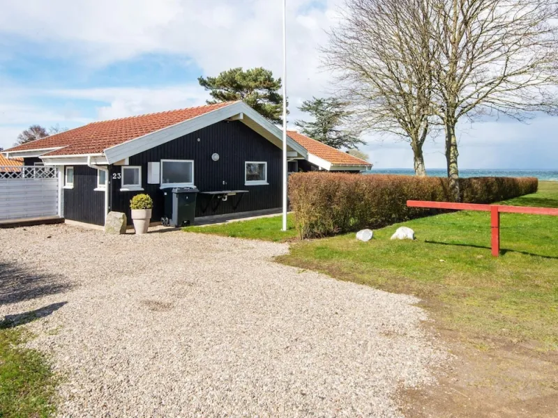 Billede 3 af Serene Holiday Home in Jutland near Sea