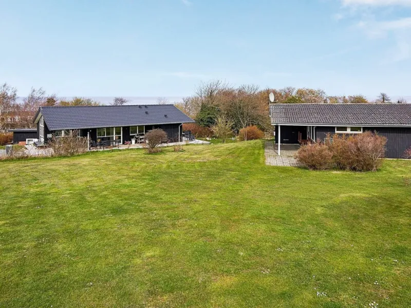 Billede 2 af 6 Person Holiday Home in Allinge