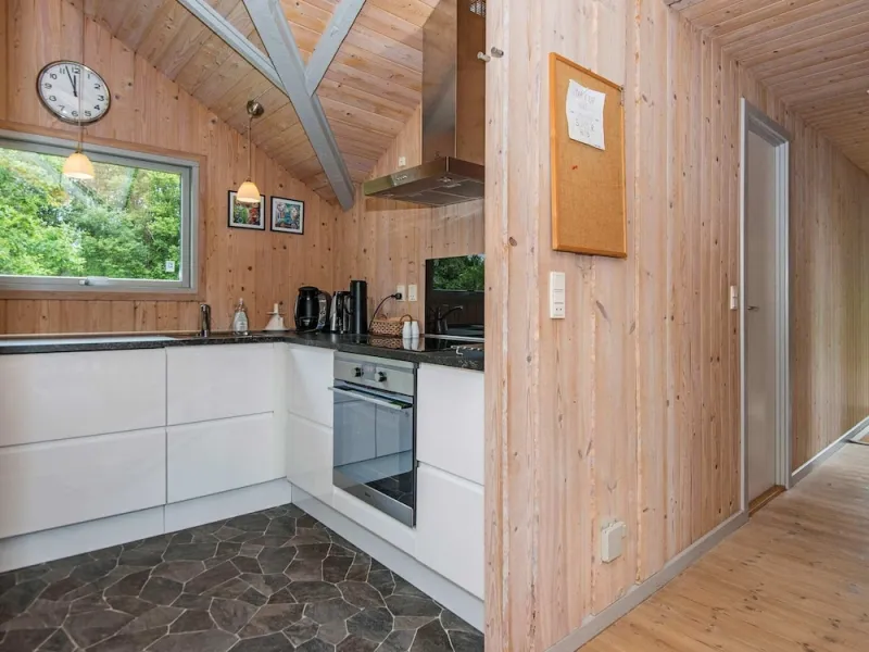 Billede 5 af 5 Person Holiday Home in Oksbol