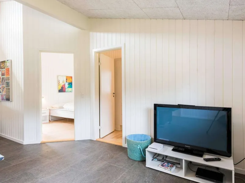 Billede 2 af 8 Person Holiday Home in Blavand