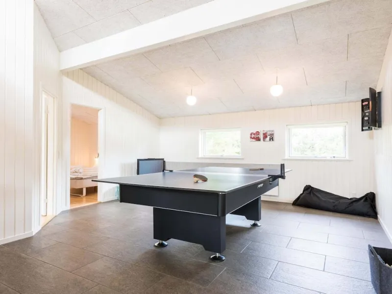 Billede 4 af 8 Person Holiday Home in Blavand