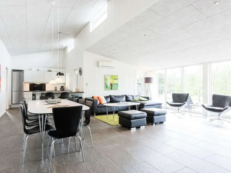 Billede 32 af 8 Person Holiday Home in Blavand