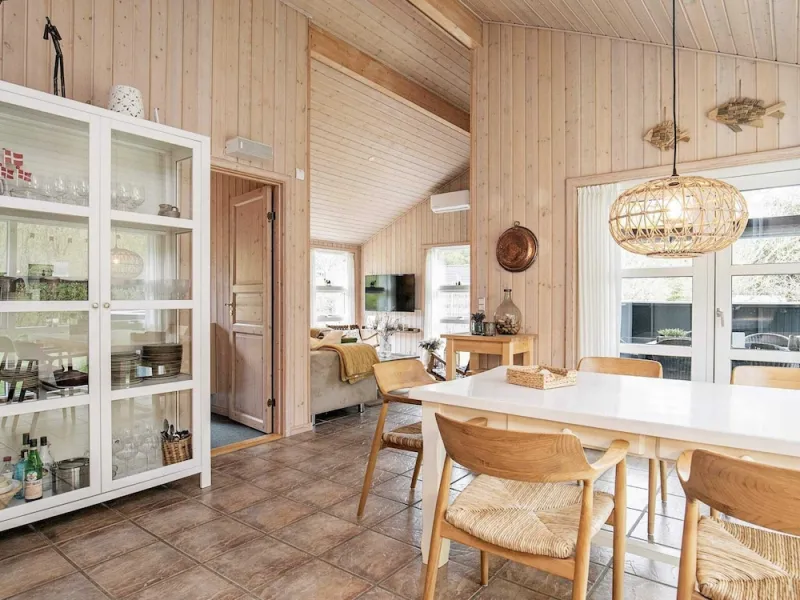 Billede 17 af 9 Person Holiday Home in Albaek