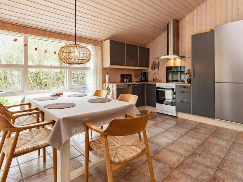 Billede 22 af 9 Person Holiday Home in Albaek