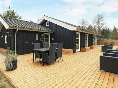 Billede 23 af 9 Person Holiday Home in Albaek