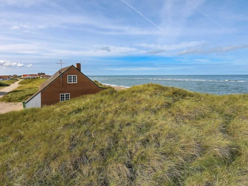 Billede 3 af 10 Person Holiday Home in Frostrup