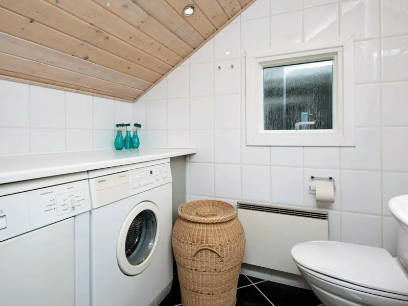 Billede 16 af 6 Person Holiday Home in Blavand