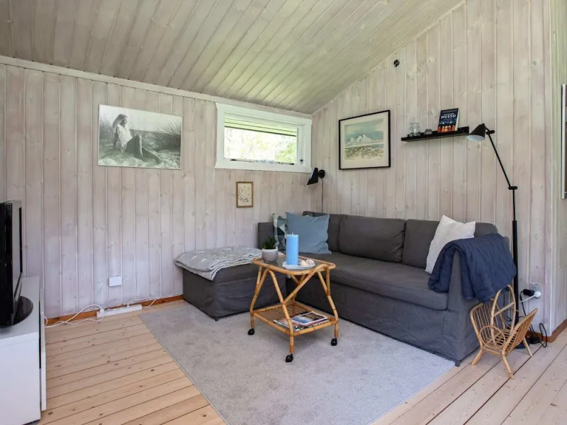 Billede 2 af 5 Person Holiday Home in Albaek