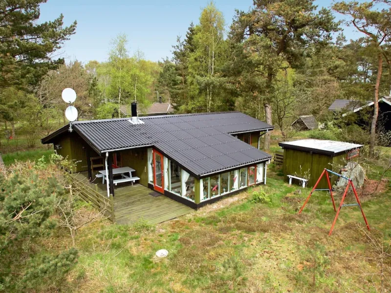 Billede 6 af Quaint Holiday Home in Aakirkeby near Beach