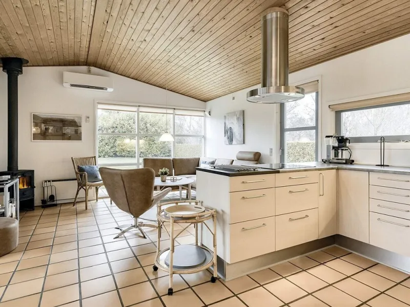Billede 12 af 8 Person Holiday Home in Vaeggerlose