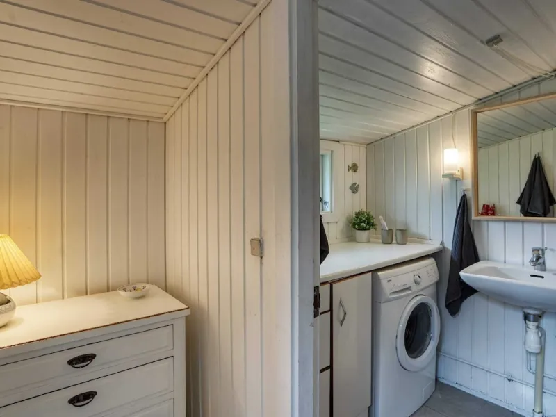Billede 8 af 6 Person Holiday Home in Rodby