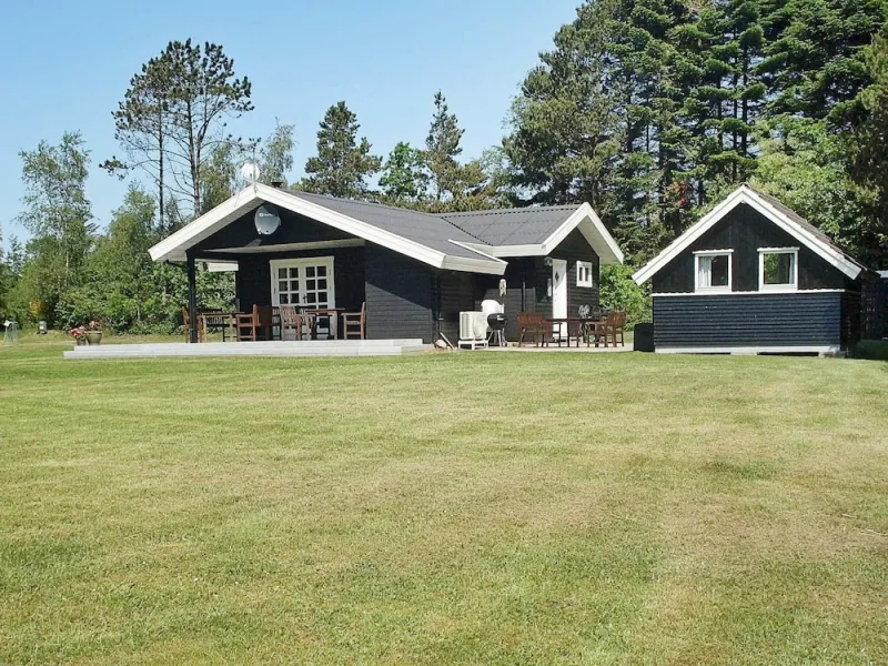 Billede 6 af 8 Person Holiday Home in Hojslev
