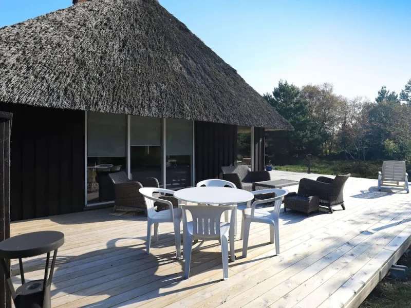 Billede 7 af 6 Person Holiday Home in Blavand