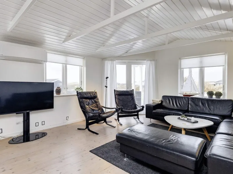 Billede 5 af 7 Person Holiday Home in Lokken