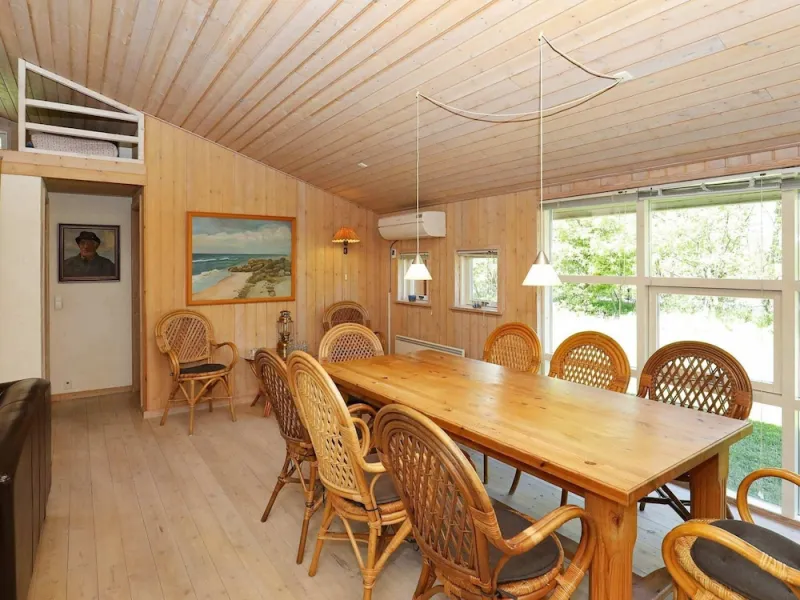 Billede 6 af 10 Person Holiday Home in Jerup
