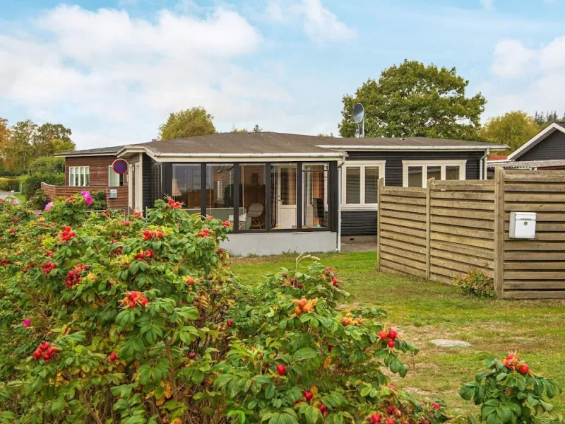 Billede 24 af 4 Person Holiday Home in Borkop
