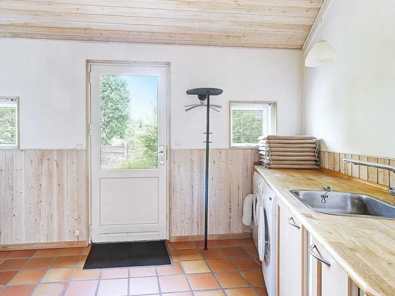 Billede 29 af 6 Person Holiday Home in Graested