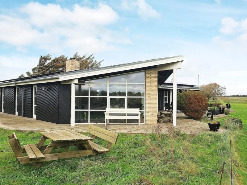 Billede 20 af 10 Person Holiday Home in Lokken