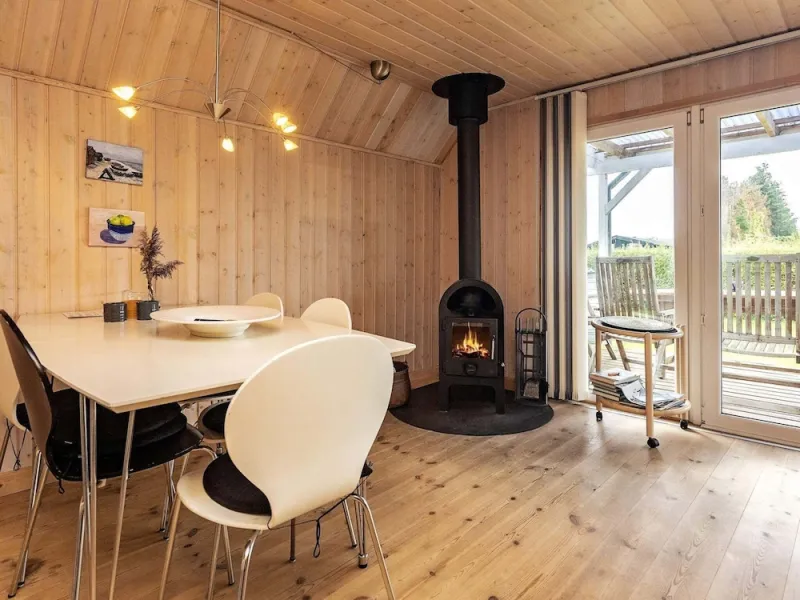 Billede 10 af Cozy Holiday Home in Frørup near Sea