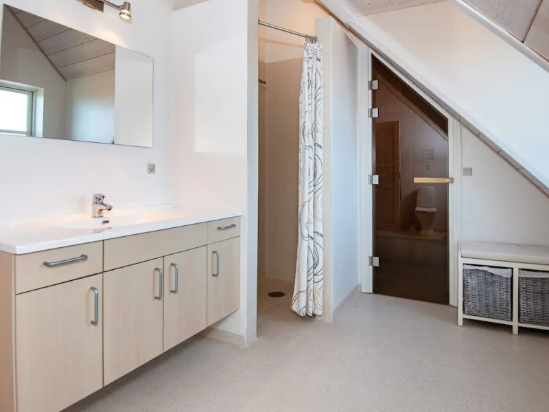 Billede 45 af 10 Person Holiday Home in Harboore