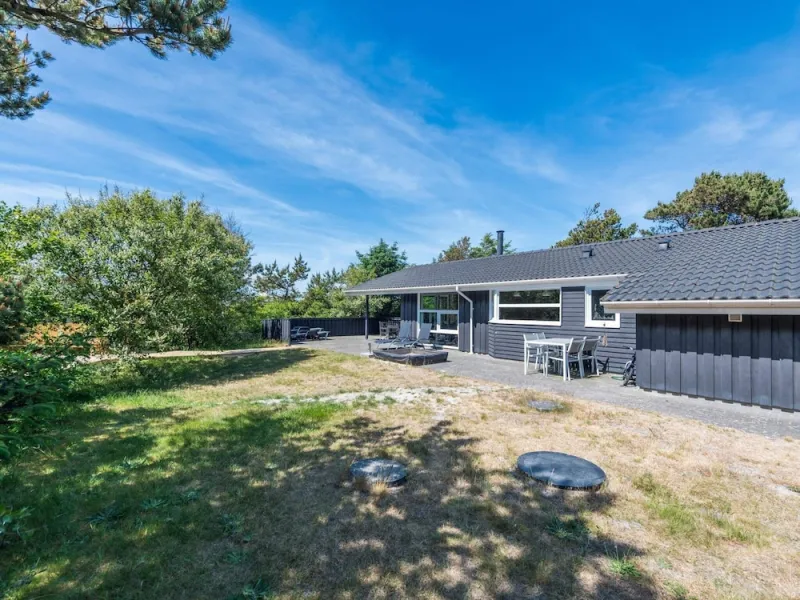 Billede 29 af 8 Person Holiday Home in Henne