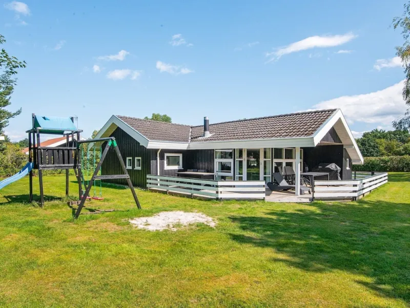 Modern Holiday Home in Glesborg with Hot Tub & Sauna