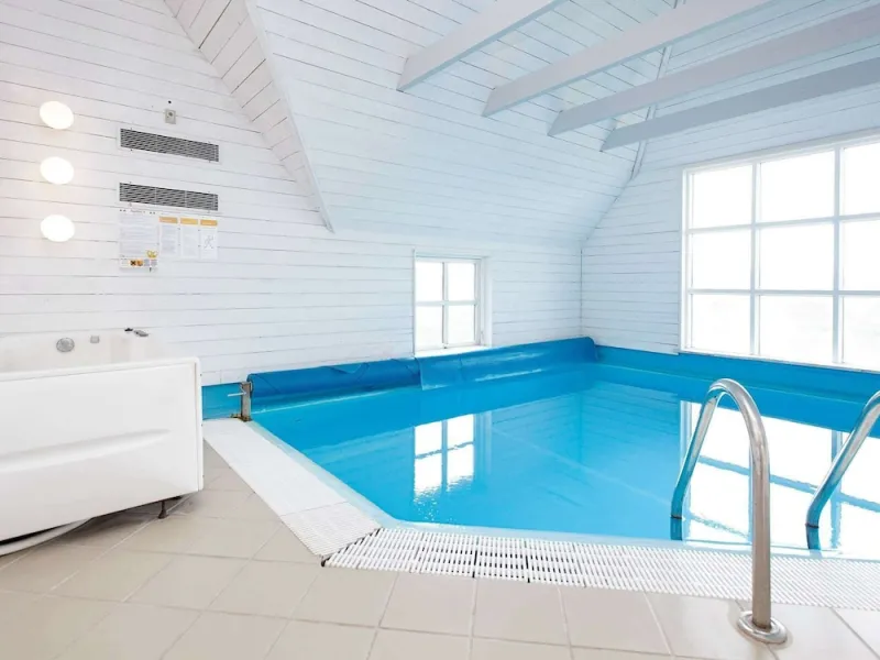 Billede 6 af 10 Person Holiday Home in Blavand